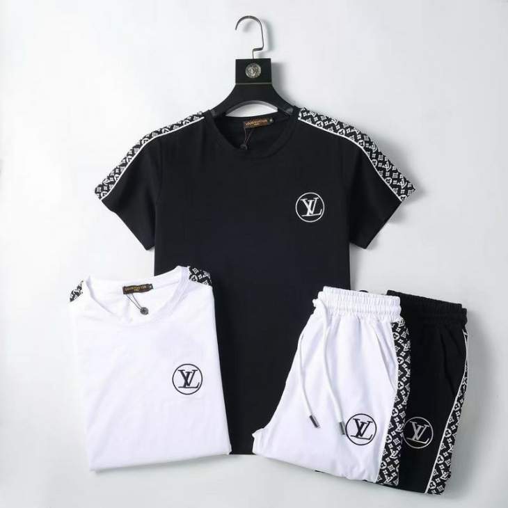 Picture of LV Shirt Pant Suits _SKULVM-3XL8qx1423281